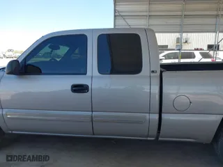 2005 Chevrolet Silverado 1500 LS with VIN 1GCEC19Z55Z193897, listed as a IAAI auction lot 41812564 with 108,359 mi miles. Bid and sale history available at carsss.com. Image 14.
