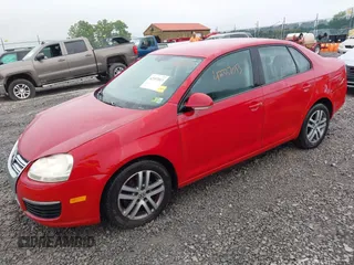 2007 Volkswagen Jetta 2.5 with VIN 3VWPF71K47M070997, listed as a IAAI auction lot 42337013 with 167,466 mi miles and . Bid and sale history available at DreamBid. Image 17.