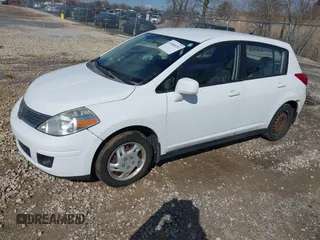 2007 Nissan Versa 1.8 S with VIN 3N1BC13E77L374506, listed as a IAAI auction lot 41848252 with 149,817 mi miles. Bid and sale history available at carsss.com. Image 2.