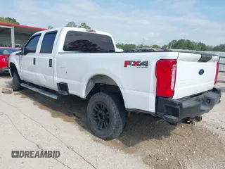 2012 Ford F-250 XL with VIN 1FT7W2B61CEA07489, listed as a IAAI auction lot 42036011 with 249,546 mi miles and . Bid and sale history available at DreamBid. Image 3.