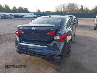 2021 Nissan Altima SV with VIN 1N4BL4DV5MN410885, listed as a IAAI auction lot 41809083 with 61,362 mi miles and . Bid and sale history available at DreamBid. Image 4.