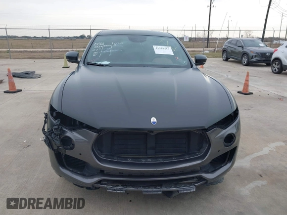 2019 Maserati Levante z VIN ZN661XUA0KX317515, wystawiony jako IAAI lot #41328119 z przebiegiem 47 433 mil mil oraz . Historia ofert i sprzedaży dostępna na DreamBid. Obrazek 12.