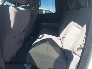 2010 Toyota Tundra 4WD Truck with VIN 5TFUM5F10AX015321, listed as a IAAI auction lot 41687601 with 117,939 mi miles. Bid and sale history available at carsss.com. Image 8.