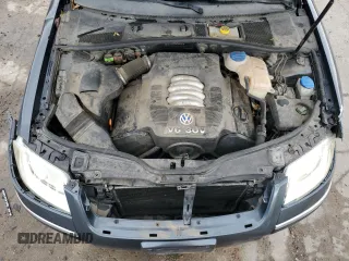 2003 Volkswagen Passat GLX z VIN WVWYH63B93E307461, wystawiony jako Copart lot #81961384 z przebiegiem 139 029 mil mil oraz Szkoda całkowita • Salvage title. Historia ofert i sprzedaży dostępna na DreamBid. Obrazek 11.