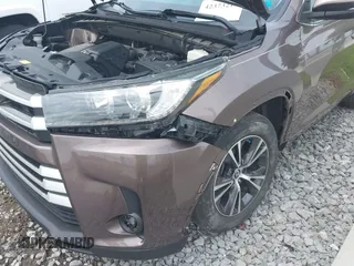 2018 Toyota Highlander LE с VIN 5TDBZRFH6JS812871, выставлен на аукционе IAAI как лот 42373213 с пробегом 33 024 миль миль и . История ставок и продаж доступна на DreamBid. Изображение 6.