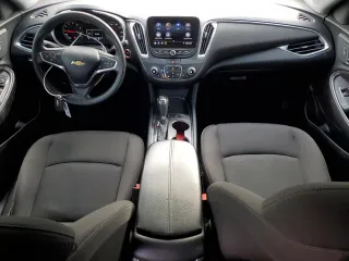 2019 Chevrolet Malibu LT with VIN 1G1ZD5STXKF150285, listed as a Copart auction lot 49904395 with 86,966 mi miles and Salvage Title. Bid and sale history available at carsss.com. Image 8.