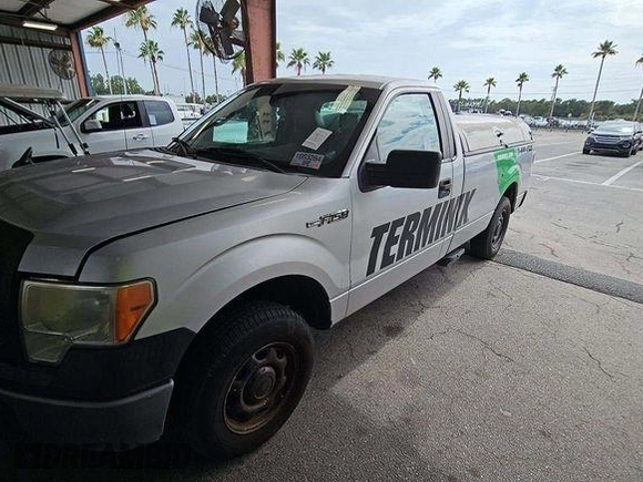 2014 Ford F-150 XL with VIN 1FTMF1CM5EKD54547, listed as a IAAI auction lot 42729479 with 188,818 mi miles and . Bid and sale history available at DreamBid. Image 3.