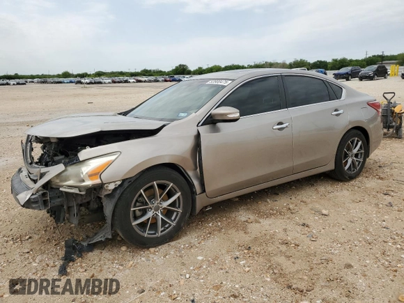 2013 Nissan Altima SV z VIN 1N4BL3AP4DC157537, wystawiony jako Copart lot #53900475 z przebiegiem 122 214 mil mil oraz Szkoda całkowita • Salvage title. Historia ofert i sprzedaży dostępna na DreamBid. Obrazek 1.