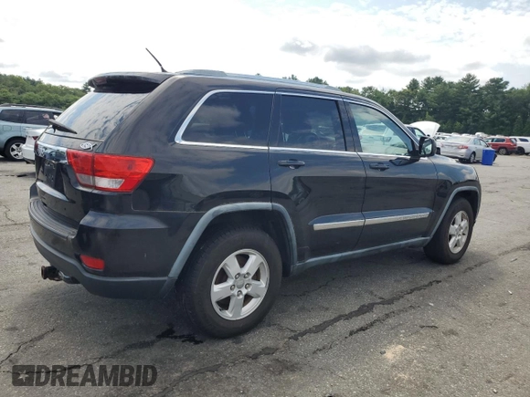 2011 Jeep Grand Cherokee Laredo with VIN 1J4RR4GG5BC572376, listed as a Copart auction lot 63388535 with 135,995 mi miles and Clean title. Bid and sale history available at DreamBid. Image 3.