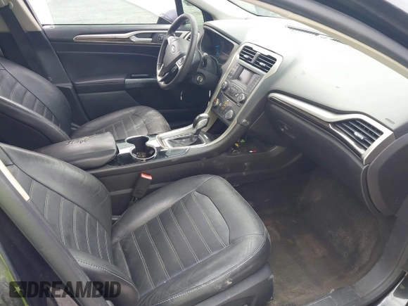 2015 Ford Fusion SE with VIN 3FA6P0HD2FR162756, listed as a IAAI auction lot 42028601 with 210,918 mi miles and . Bid and sale history available at DreamBid. Image 5.