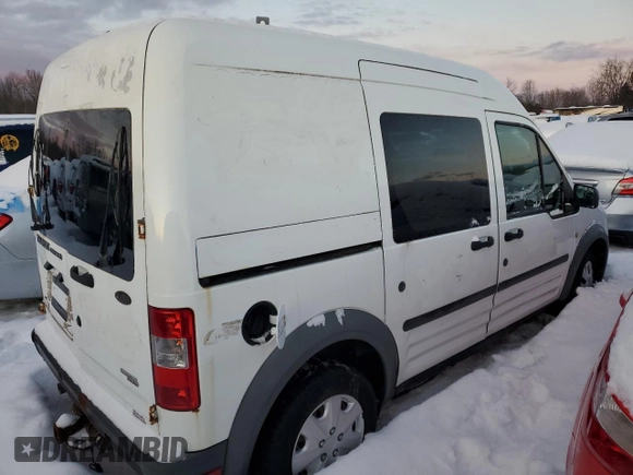 2013 Ford Transit Connect XL with VIN NM0LS6AN3DT149556, listed as a Copart auction lot 41660315 with 185,468 mi miles and Salvage Title. Bid and sale history available at carsss.com. Image 3.