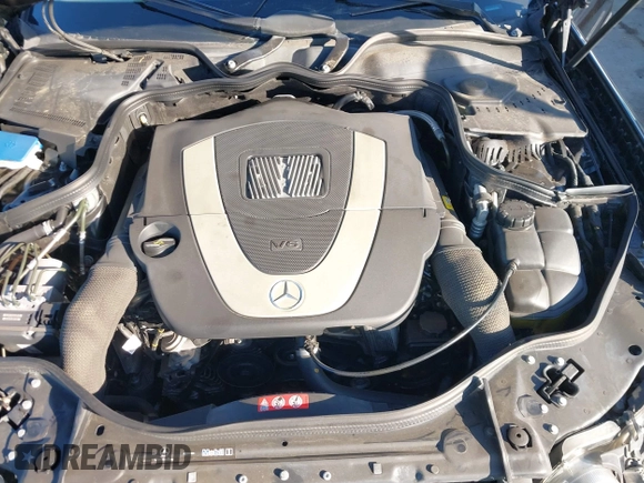 2007 Mercedes-Benz E-Class 3.5L with VIN WDBUF56X97B132401, listed as a IAAI auction lot 41601945 with 174,896 mi miles. Bid and sale history available at carsss.com. Image 10.