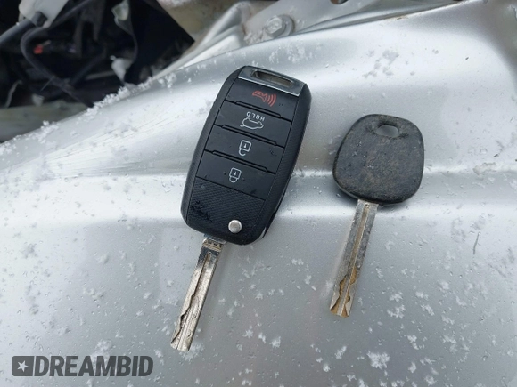 2018 Kia Soul + with VIN KNDJP3A53J7888330, listed as a IAAI auction lot 41400817 with 100,738 mi miles. Bid and sale history available at carsss.com. Image 11.