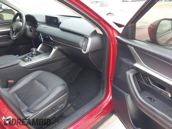 2024 Mazda CX-90 Preferred with VIN JM3KKBHDXR1114186, listed as a IAAI auction lot 41877143 with 29,500 mi miles and . Bid and sale history available at DreamBid. Image 5.
