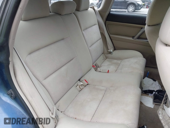 2007 Subaru Legacy Outback z VIN 4S4BP61C977333858, wystawiony jako IAAI lot #42605214 z przebiegiem 174 461 mil mil oraz . Historia ofert i sprzedaży dostępna na DreamBid. Obrazek 8.