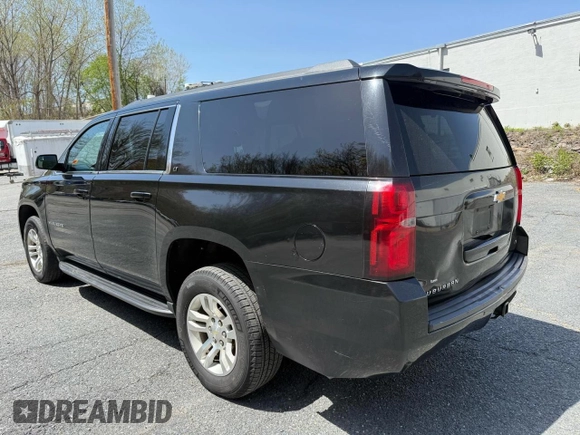 2017 Chevrolet Suburban LT with VIN 1GNSKHKC6HR17735, listed as a Copart auction lot 55303635 with 257,376 mi miles and Clean Title. Bid and sale history available at carsss.com. Image 3.