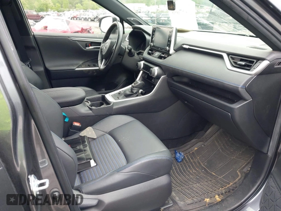 2021 Toyota RAV4 Hybrid XSE with VIN JTME6RFV0MD515817, listed as a IAAI auction lot 42127698 with 98,078 mi miles and . Bid and sale history available at DreamBid. Image 5.