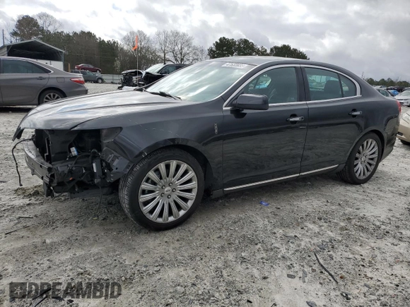 2015 Lincoln MKS z VIN 1LNHL9DK4FG603765, wystawiony jako Copart lot #47533935 z przebiegiem 75 284 mil mil oraz Szkoda całkowita • Salvage title. Historia ofert i sprzedaży dostępna na DreamBid. Obrazek 1.