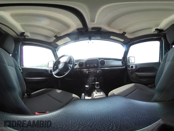 2020 Jeep Wrangler Unlimited Black and Tan with VIN 1C4HJXDG3LW298223, listed as a IAAI auction lot 42446032 with 17,688 mi miles and . Bid and sale history available at DreamBid. Image 19.