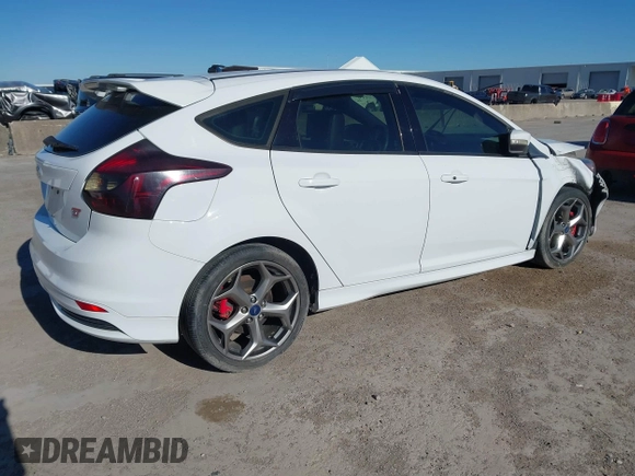2014 Ford Focus ST with VIN 1FADP3L98EL308831, listed as a IAAI auction lot 41138622 with 133,317 mi miles and . Bid and sale history available at carsss.com. Image 4.