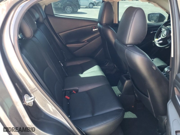 2020 Toyota Yaris Hatchback LE with VIN 3MYDLBJV2LY705604, listed as a Copart auction lot 75432734 with 102,059 mi miles and Salvage Title. Bid and sale history available at carsss.com. Image 10.