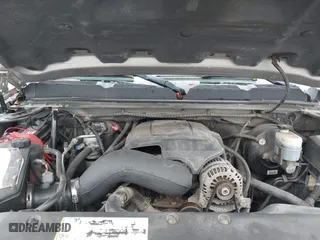 2009 Chevrolet Silverado 1500 LT with VIN 2GCEK29J691113086, listed as a IAAI auction lot 41979196 with 215,729 mi miles. Bid and sale history available at carsss.com. Image 10.