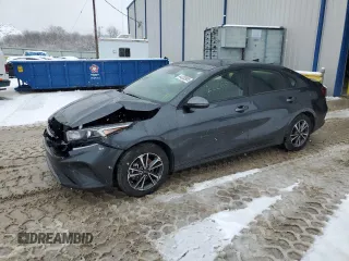 2024 Kia Forte LXS with VIN 3KPF24ADXRE731293, listed as a Copart auction lot 44230905 with 22,265 mi miles and Salvage Title. Bid and sale history available at carsss.com. Image 1.