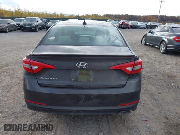2015 Hyundai Sonata SE with VIN 5NPE24AF0FH040682, listed as a IAAI auction lot 40789480 with 144,741 mi miles and . Bid and sale history available at DreamBid. Image 16.