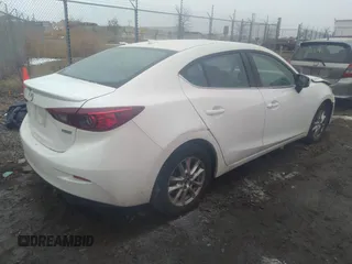 2014 Mazda 3 i Grand Touring with VIN JM1BM1W77E1186757, listed as a IAAI auction lot 32547091 with 120,789 mi miles and . Bid and sale history available at carsss.com. Image 4.
