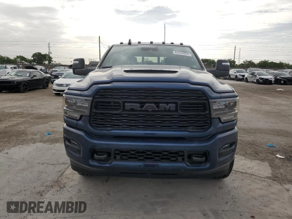 2024 Ram 3500 Limited with VIN 3C63R3RL4RG231596, listed as a Copart auction lot 62060064 with 4,052 mi miles and Salvage Title. Bid and sale history available at carsss.com. Image 5.