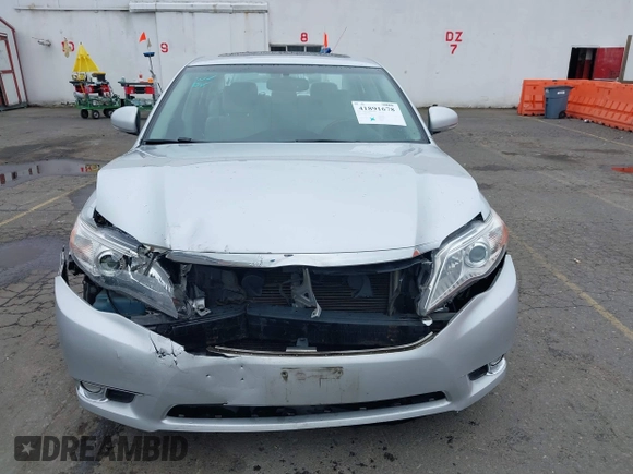 2011 Toyota Avalon with VIN 4T1BK3DB7BU438120, listed as a IAAI auction lot 41891678 with 101,458 mi miles and . Bid and sale history available at carsss.com. Image 13.
