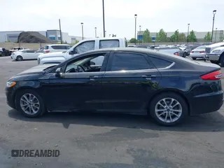 2020 Ford Fusion SE с VIN 3FA6P0HD2LR120129, выставлен на аукционе IAAI как лот 42359398 с пробегом 58 692 миль миль и . История ставок и продаж доступна на DreamBid. Изображение 14.