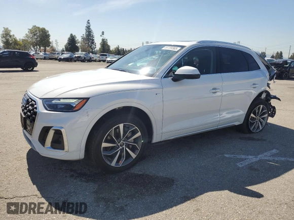 2023 Audi Q5 S line Premium with VIN WA1GAAFY5P2136566, listed as a Copart auction lot 49739365 with 29,014 mi miles and Salvage Title. Bid and sale history available at carsss.com. Image 1.