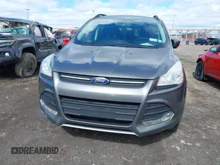 2014 Ford Escape SE with VIN 1FMCU9GX3EUB26129, listed as a IAAI auction lot 41987470 with 139,005 mi miles. Bid and sale history available at carsss.com. Image 12.
