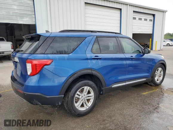 2022 Ford Explorer XLT with VIN 1FMSK7DH7NGC02324, listed as a Copart auction lot 55757885 with 19,078 mi miles and Salvage title. Bid and sale history available at DreamBid. Image 3.