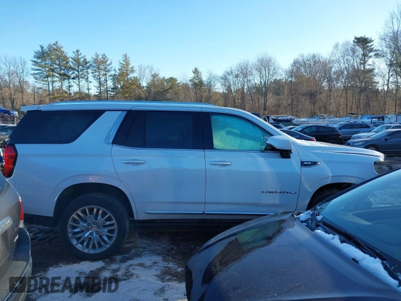 2024 GMC Yukon Denali with VIN 1GKS2DKL2RR285492, listed as a IAAI auction lot 41533302 with 7,769 mi miles. Bid and sale history available at carsss.com. Image 13.