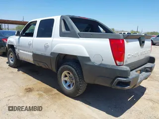 2003 Chevrolet Avalanche with VIN 3GNEC13T63G280667, listed as a IAAI auction lot 42448639 with 243,514 mi miles and . Bid and sale history available at DreamBid. Image 3.