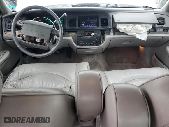 1995 Ford Crown Victoria LX с VIN 2FALP74W1SX200511, выставлен на аукционе Copart как лот 48807055 с пробегом 62 133 миль миль и Списание • Salvage title. История ставок и продаж доступна на DreamBid. Изображение 8.