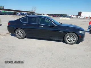 2016 BMW 5 Series 528i z VIN WBA5A5C53GG350065, wystawiony jako IAAI lot #41845613 z przebiegiem 166 324 mil mil oraz . Historia ofert i sprzedaży dostępna na DreamBid. Obrazek 13.