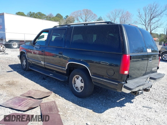 1999 Chevrolet Suburban with VIN 3GNEC16R0XG137834, listed as a IAAI auction lot 41853492 with 296,147 mi miles and . Bid and sale history available at DreamBid. Image 3.