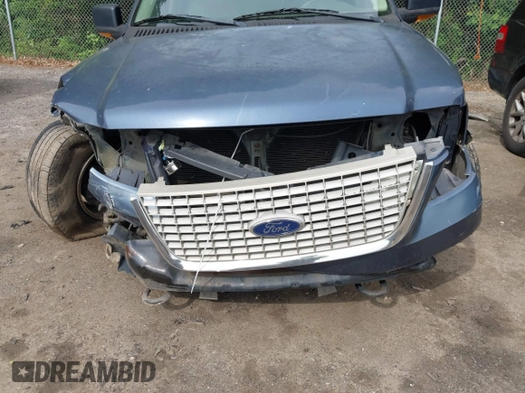 2004 Ford Expedition Eddie Bauer with VIN 1FMPU18L44LB32895, listed as a IAAI auction lot 42329514 with 283,718 mi miles and . Bid and sale history available at DreamBid. Image 11.
