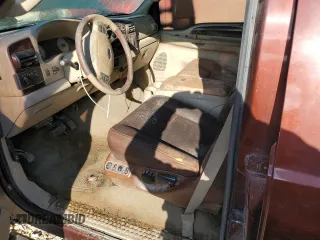 2007 Ford F-250 XL z VIN 1FTSW21PX7EA69659, wystawiony jako Copart lot #44042435 z przebiegiem 219 952 mil mil oraz Szkoda całkowita • Salvage title. Historia ofert i sprzedaży dostępna na DreamBid. Obrazek 8.