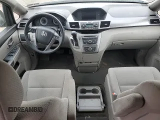 2014 Honda Odyssey LX с VIN 5FNRL5H26EB038147, выставлен на аукционе Copart как лот 50993035 с пробегом Не указан миль и Списание • Salvage title. История ставок и продаж доступна на DreamBid. Изображение 8.