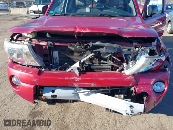 2006 Toyota Tacoma with VIN 5TEUU42N26Z245168, listed as a IAAI auction lot 41477409 with 197,462 mi miles. Bid and sale history available at carsss.com. Image 6.