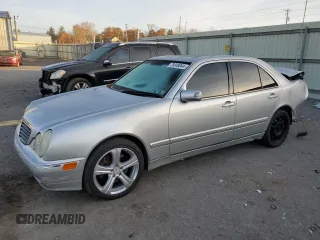 2000 Mercedes-Benz E-Class AWD with VIN WDBJF83J0YX039131, listed as a Copart auction lot 78048044 with 206,288 mi miles and Salvage Title. Bid and sale history available at carsss.com. Image 1.