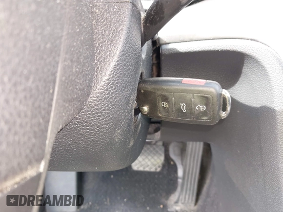 2014 Volkswagen Passat S с VIN 1VWAT7A34EC061268, выставлен на аукционе IAAI как лот 42288756 с пробегом 104 477 миль миль и . История ставок и продаж доступна на DreamBid. Изображение 11.