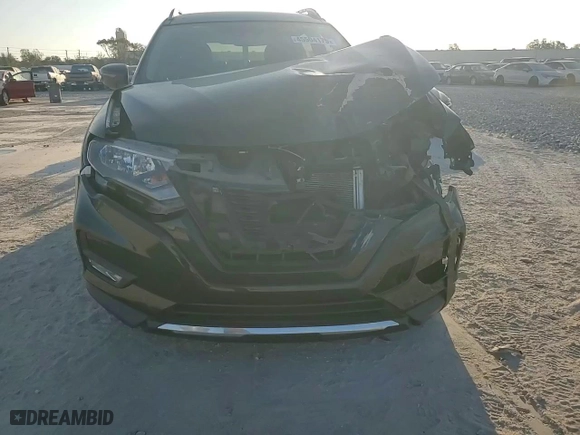 2019 Nissan Rogue SL with VIN 5N1AT2MT2KC738858, listed as a Copart auction lot 45504175 with 90,776 mi miles and Non Repairable. Bid and sale history available at carsss.com. Image 12.