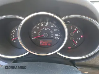 2011 Kia Sorento LX with VIN 5XYKTDA22BG080535, listed as a IAAI auction lot 41659766 with 262,678 mi miles. Bid and sale history available at carsss.com. Image 7.