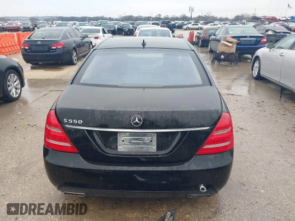 2011 Mercedes-Benz S-Class S 550 with VIN WDDNG7BB1BA375438, listed as a IAAI auction lot 41605141 with 110,972 mi miles. Bid and sale history available at carsss.com. Image 17.