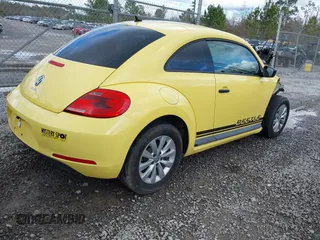 2015 Volkswagen Beetle Fleet Edition с VIN 3VWF17AT6FM655081, выставлен на аукционе IAAI как лот 41623719 с пробегом 78 955 миль миль и . История ставок и продаж доступна на DreamBid. Изображение 4.